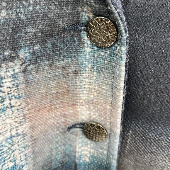 DOLCEZZA Floral Lightweight Jacket - Picture 3 of 5